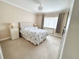 Bedroom- click for photo gallery